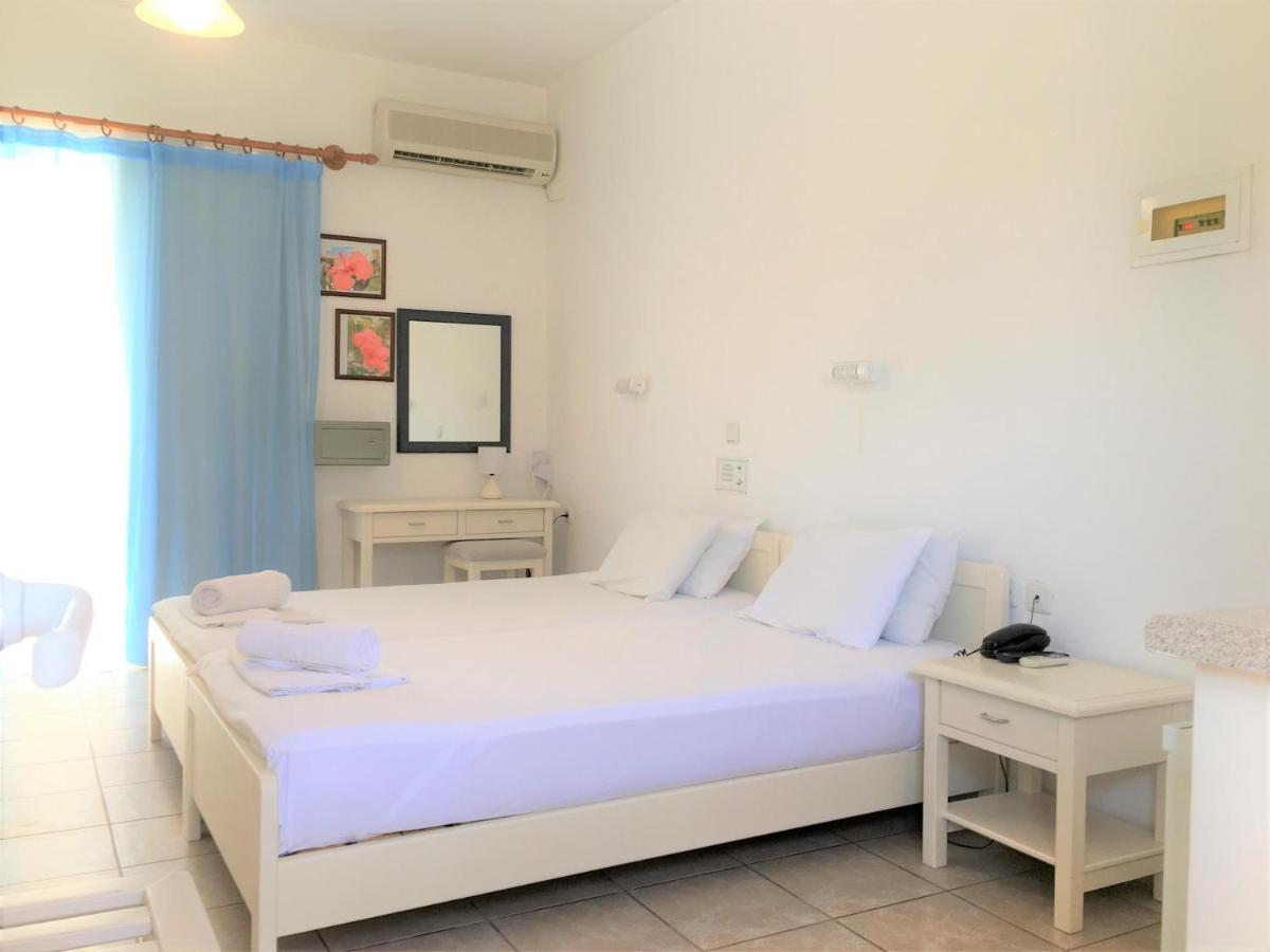 Evdokia Αpartments & Dimitra Village Agia Marina 外观 照片