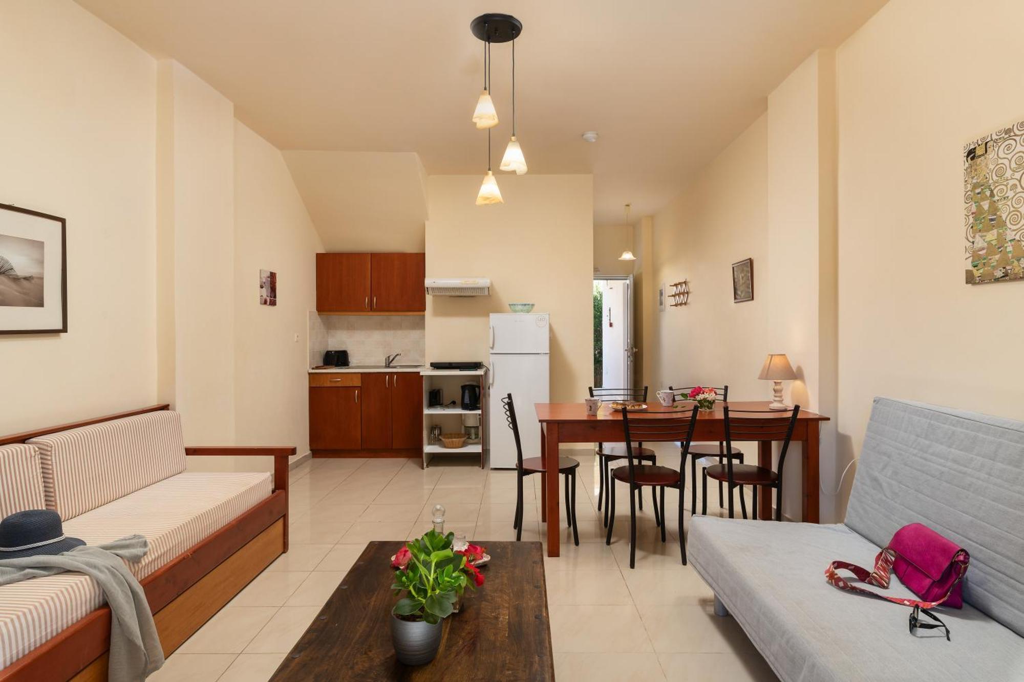 Evdokia Αpartments & Dimitra Village Agia Marina 外观 照片
