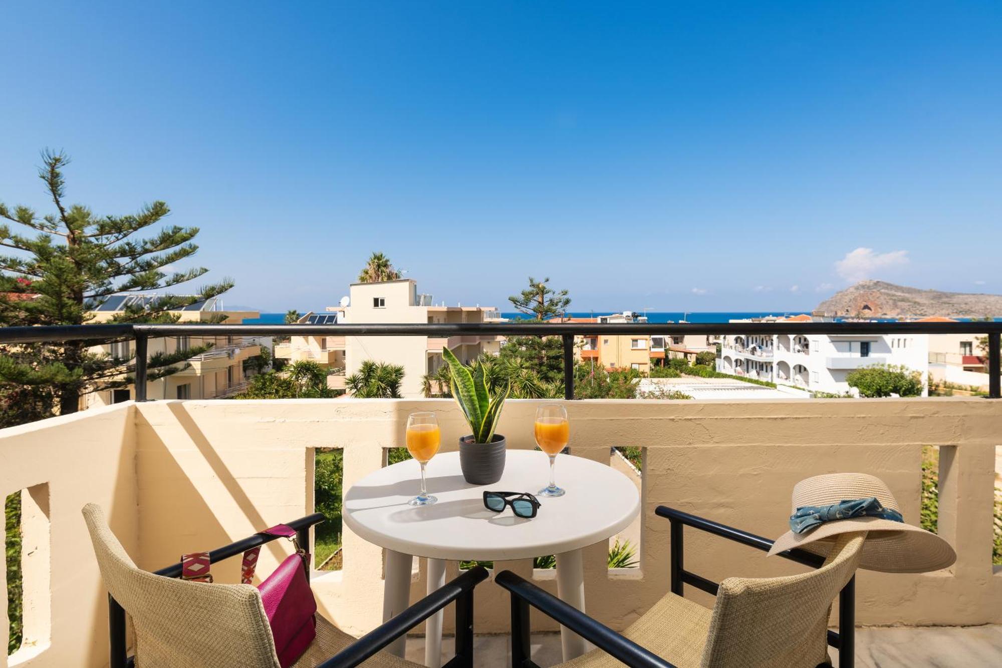 Evdokia Αpartments & Dimitra Village Agia Marina 外观 照片