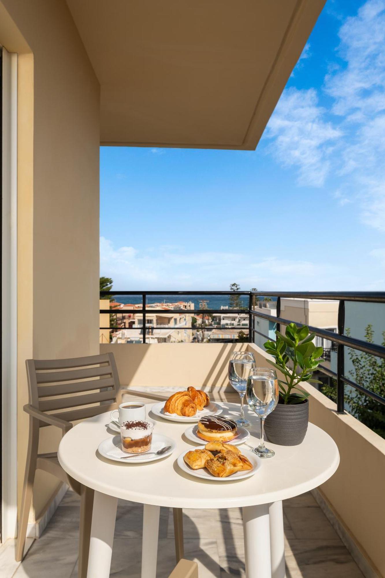 Evdokia Αpartments & Dimitra Village Agia Marina 外观 照片